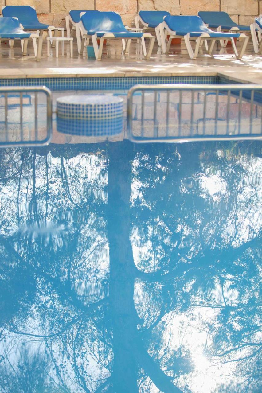 Elegance Playa Arenal III Hostel El Arenal  Ngoại thất bức ảnh